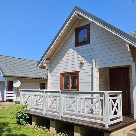 Apartamenty Beata W Sasinie Sasino Exterior foto